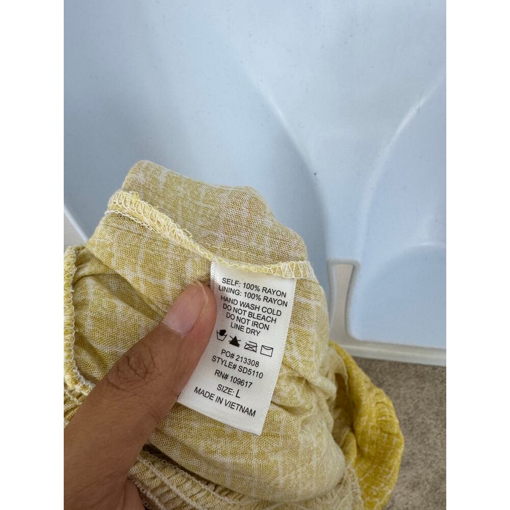 Shinestar NWT Yellow Tie Shoulder Wide Leg Resort Jumpsuit Large - Picture 8 of 8